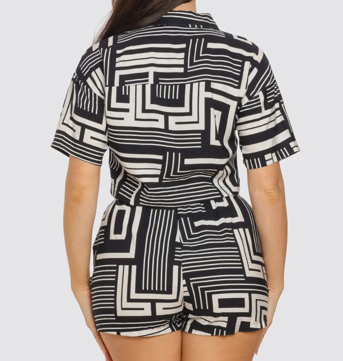Black pattern set